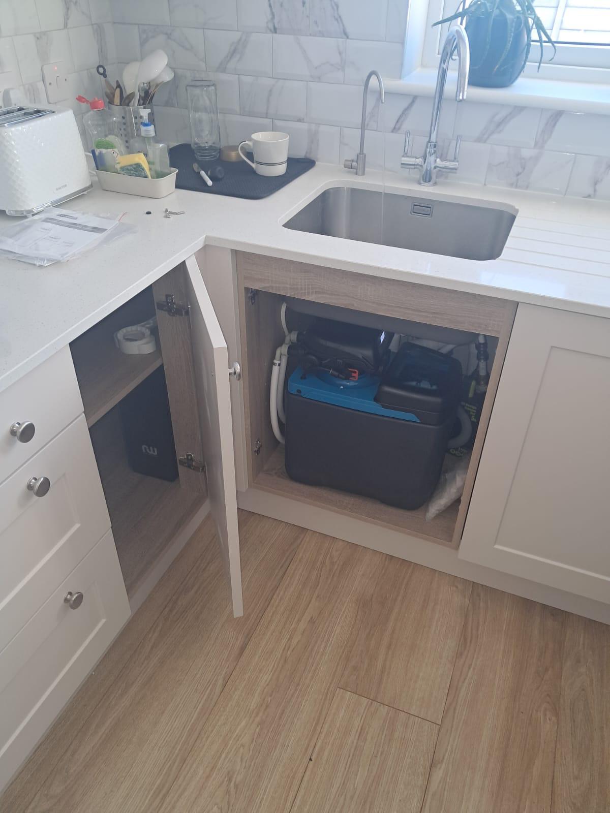 ArkkZ RO water filter and softener pairing for ultimate water treatment in Ireland and UK homes.