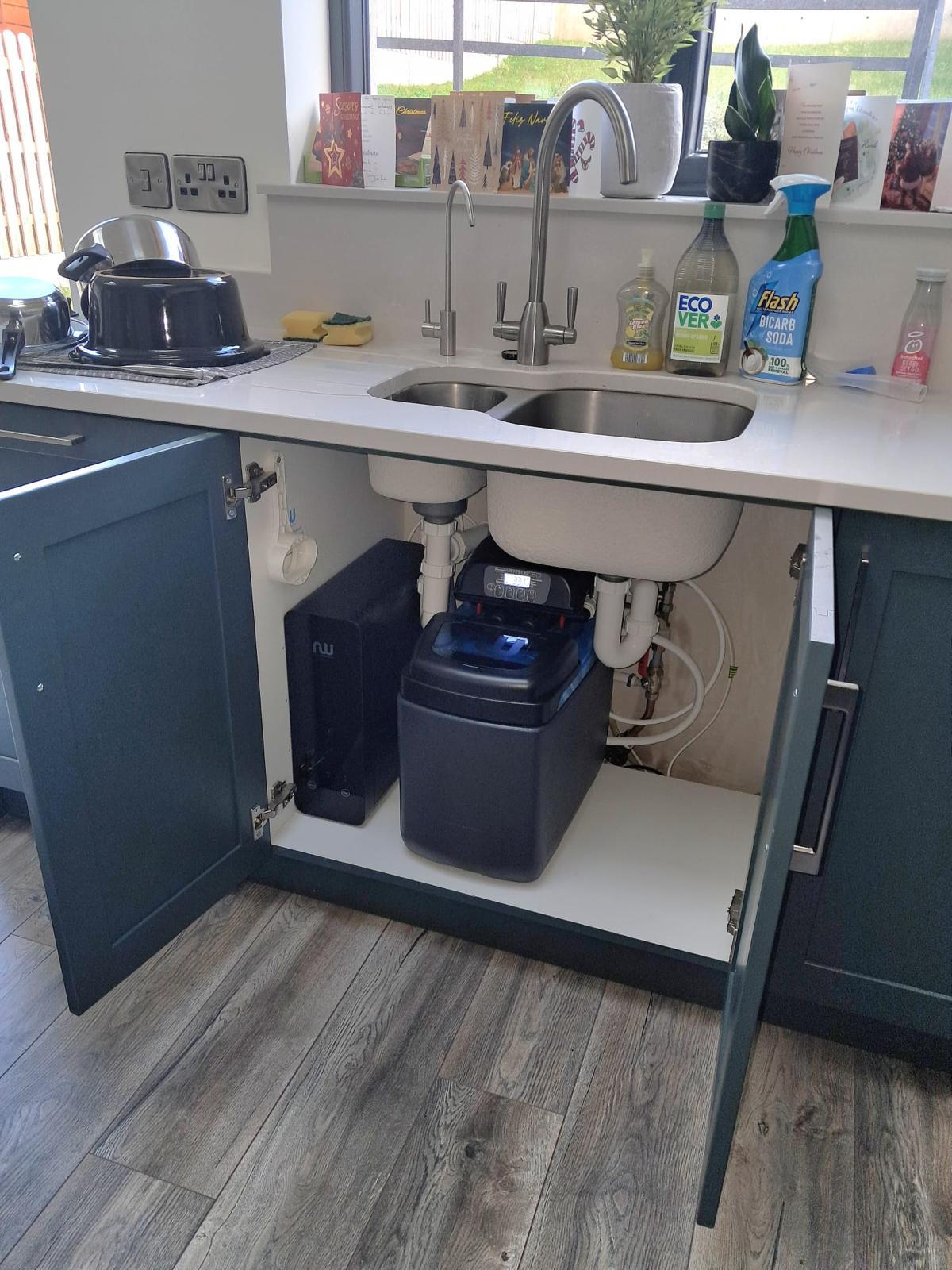 Combined water filter and softener system for healthier, softer water in UK and Ireland homes.