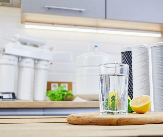Understanding Reverse Osmosis Water   Reverse osmosis (RO) water has gained both popularity and skepticism in recent years, with some questioning its impact on hydration. In this comprehensive guide, we delve into the facts surrounding RO water and its effects on hydration.